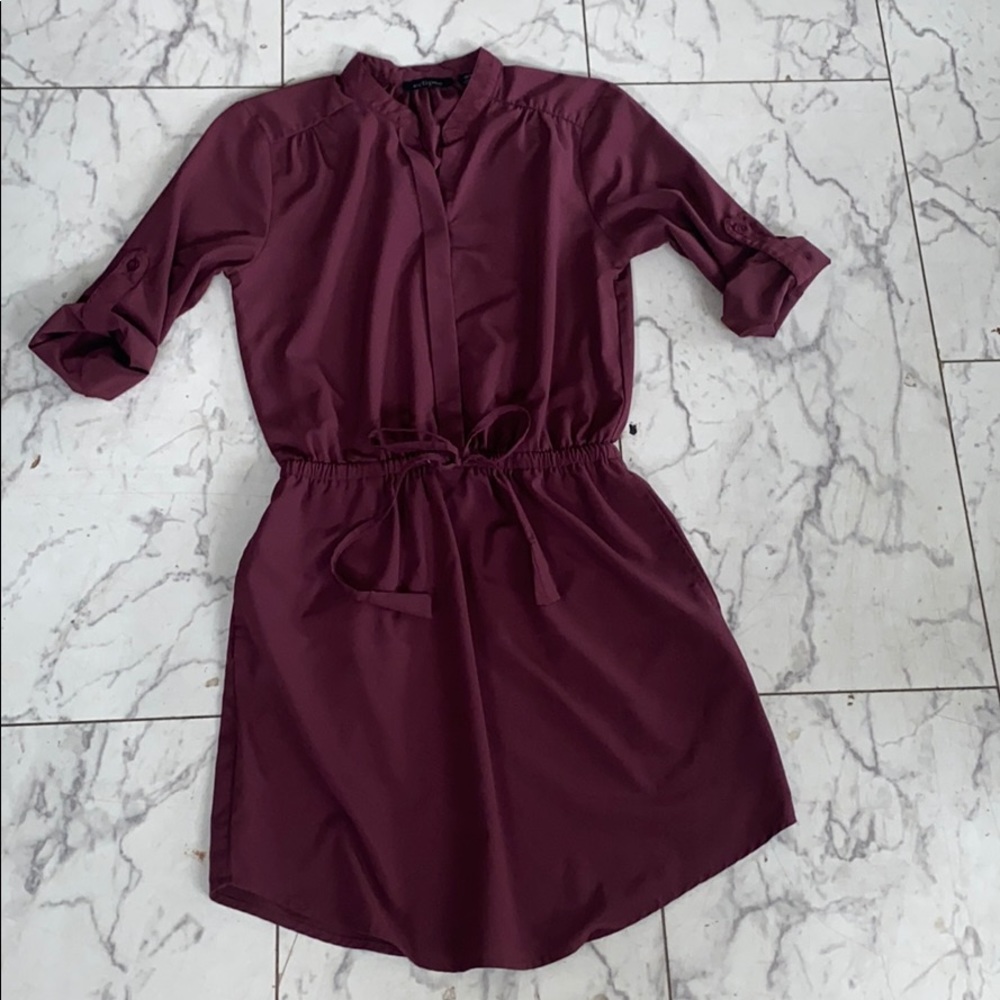 Dress - Picture 1 of 4